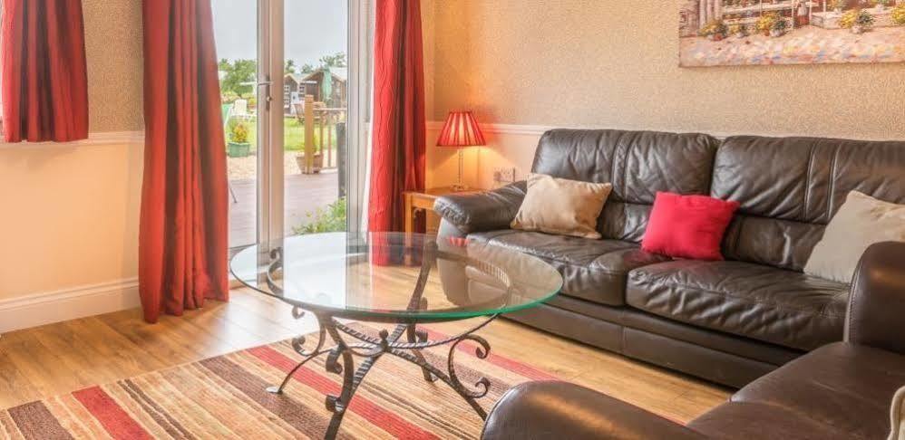 Ellingham Self-Catering Cottages Saint Peter Port Εξωτερικό φωτογραφία