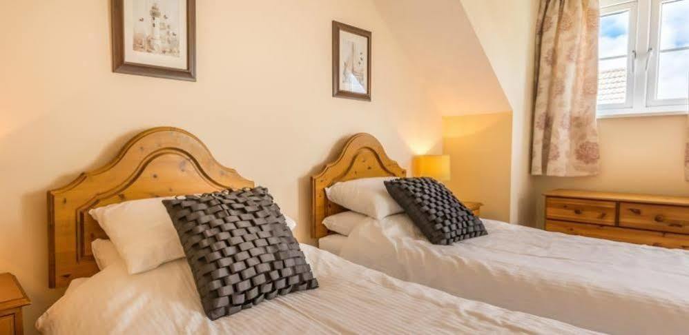 Ellingham Self-Catering Cottages Saint Peter Port Εξωτερικό φωτογραφία
